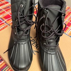 Sherry Top-Sider Women’s Black Boots, US size 8